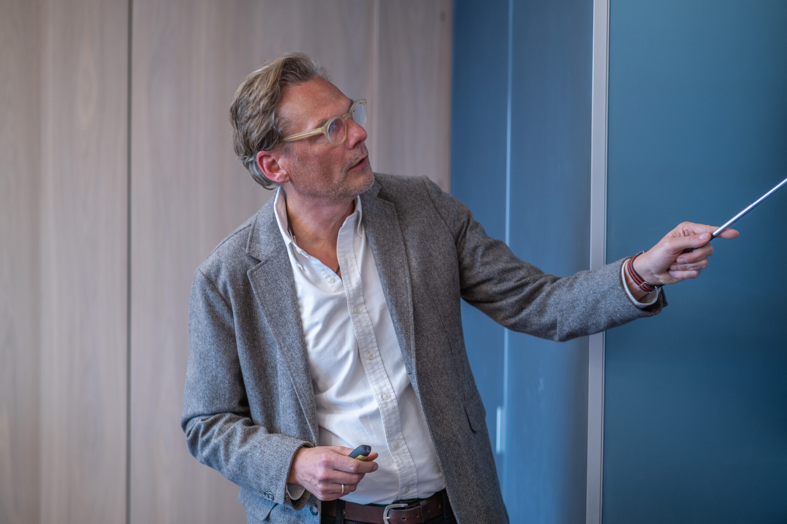 Keramikimplantate und Biomedizin: Ein Zahnarzt aus Hannover